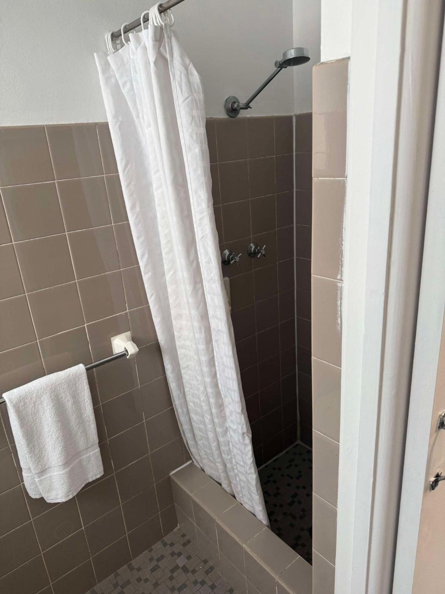 Manning River Motel Тари Экстерьер фото