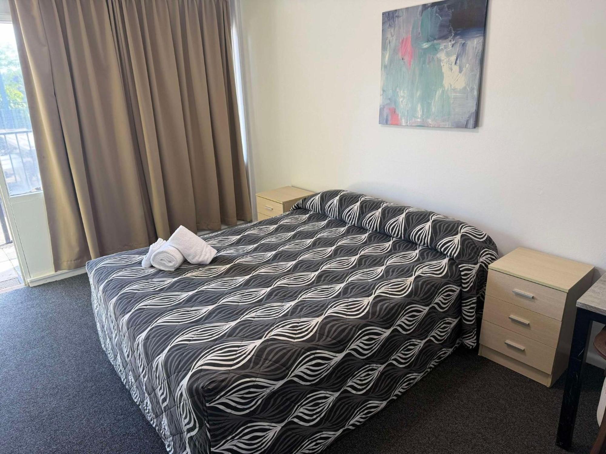 Manning River Motel Тари Экстерьер фото
