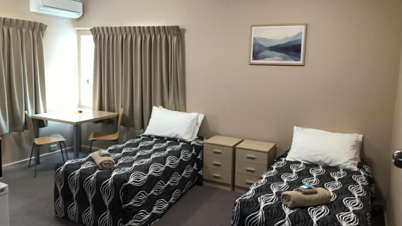 Manning River Motel Тари Экстерьер фото