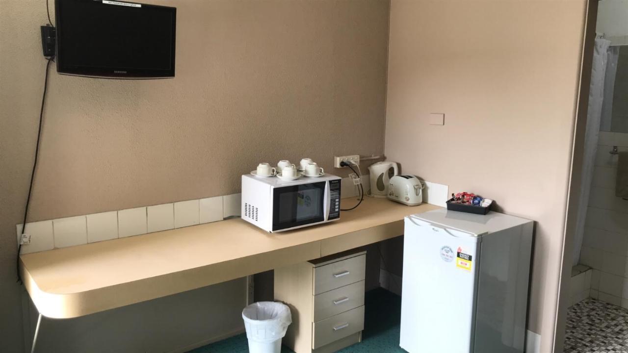 Manning River Motel Тари Экстерьер фото