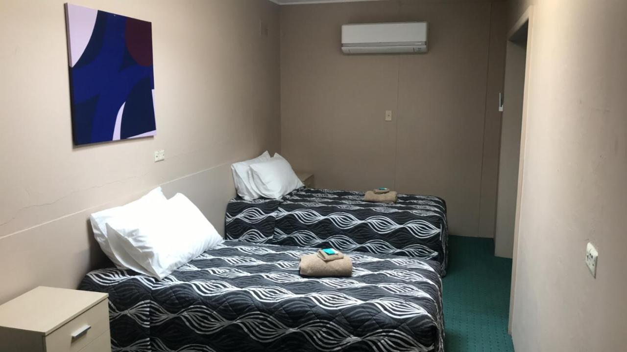 Manning River Motel Тари Экстерьер фото